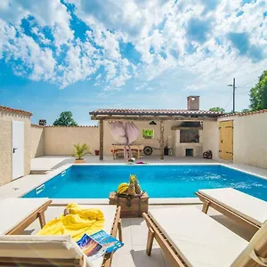  Ferienhaus House Eleonora Kroatien